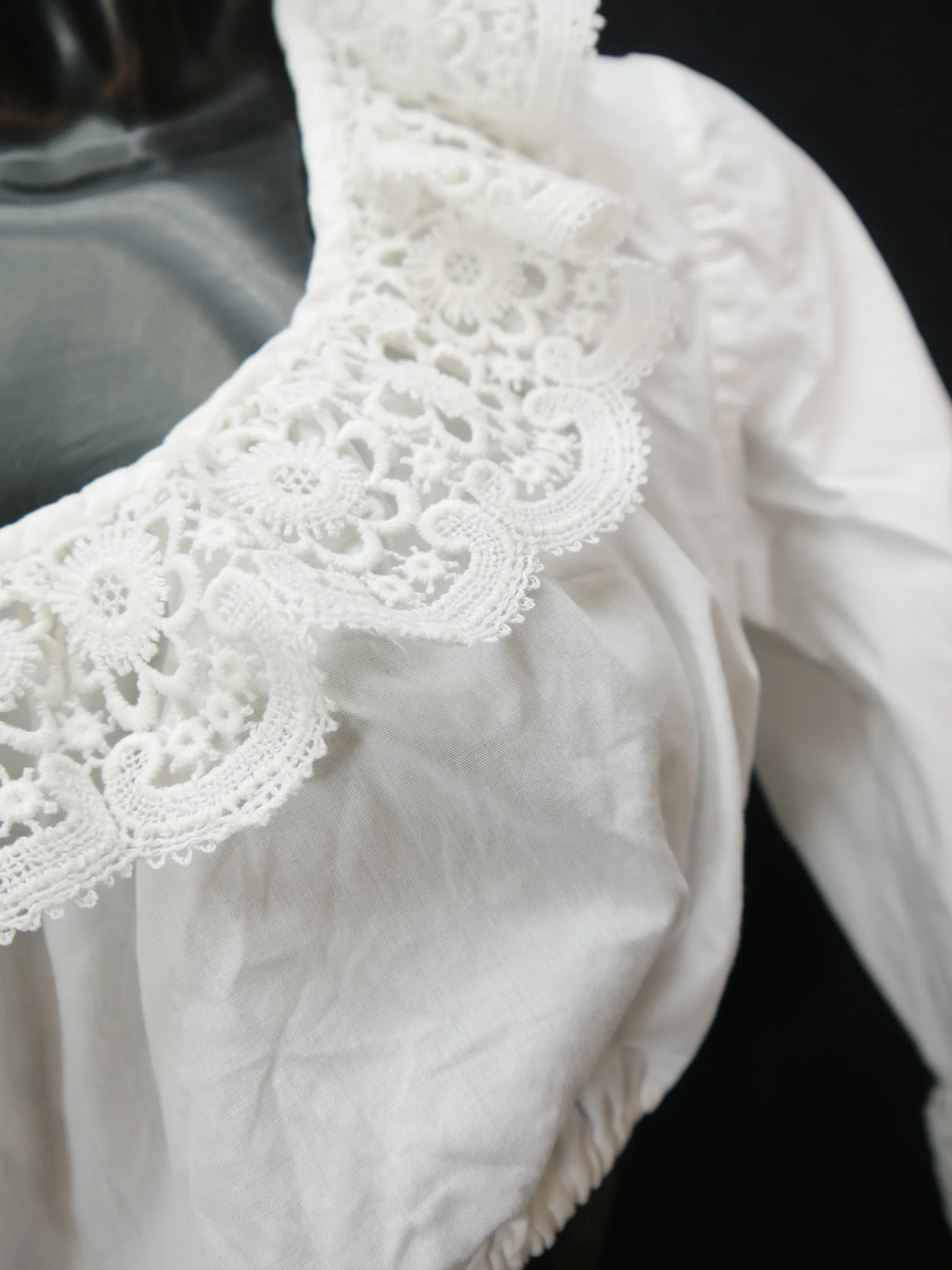 Gr.42 Dirndlbluse weiß Bluse für Dirndl Baumwolle mit Spitze B9636