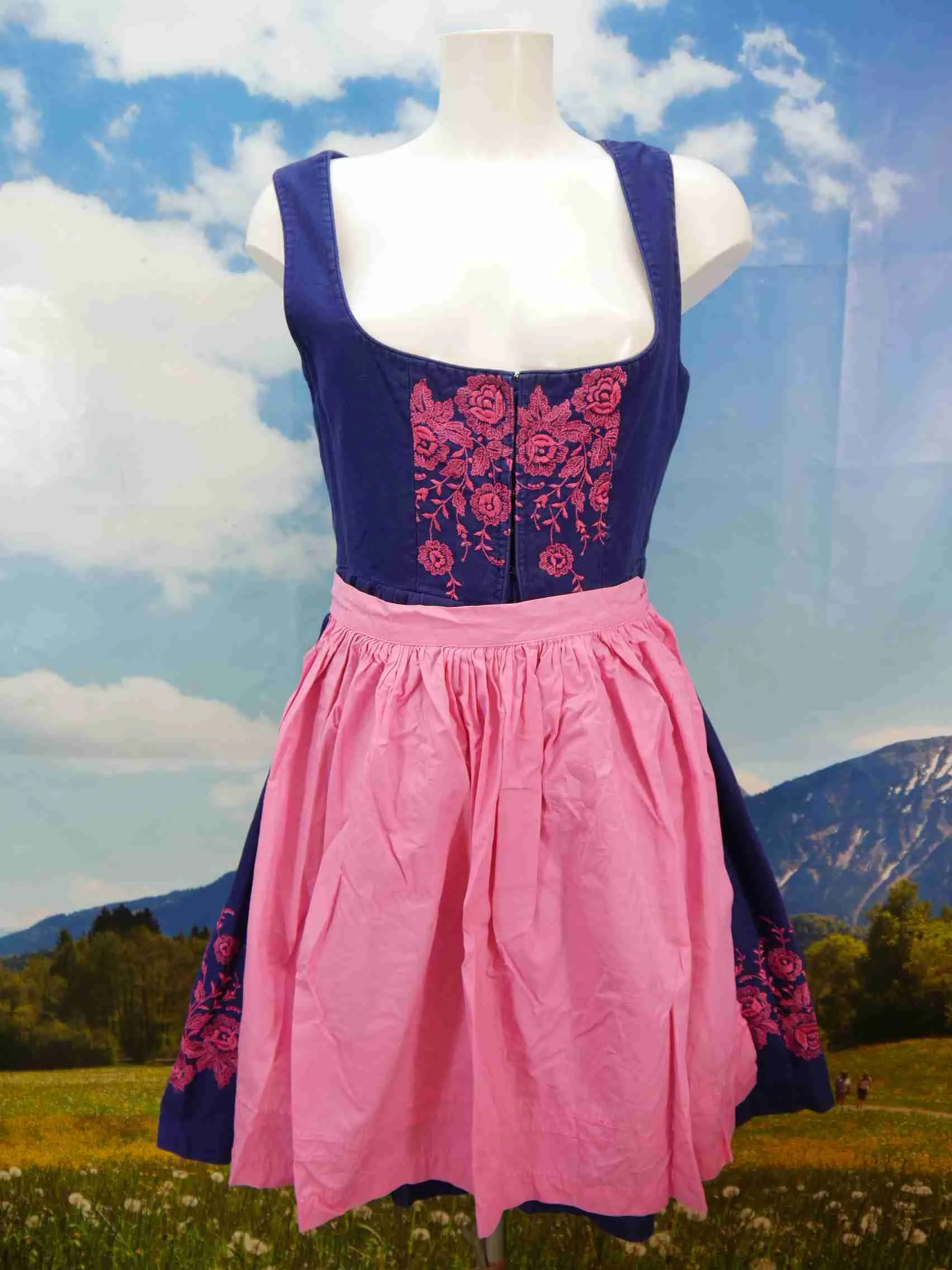 Handgenäht Balkonett herrlich 60er Jahre süßes Vintage Dirndl mit Schürze Gr.42