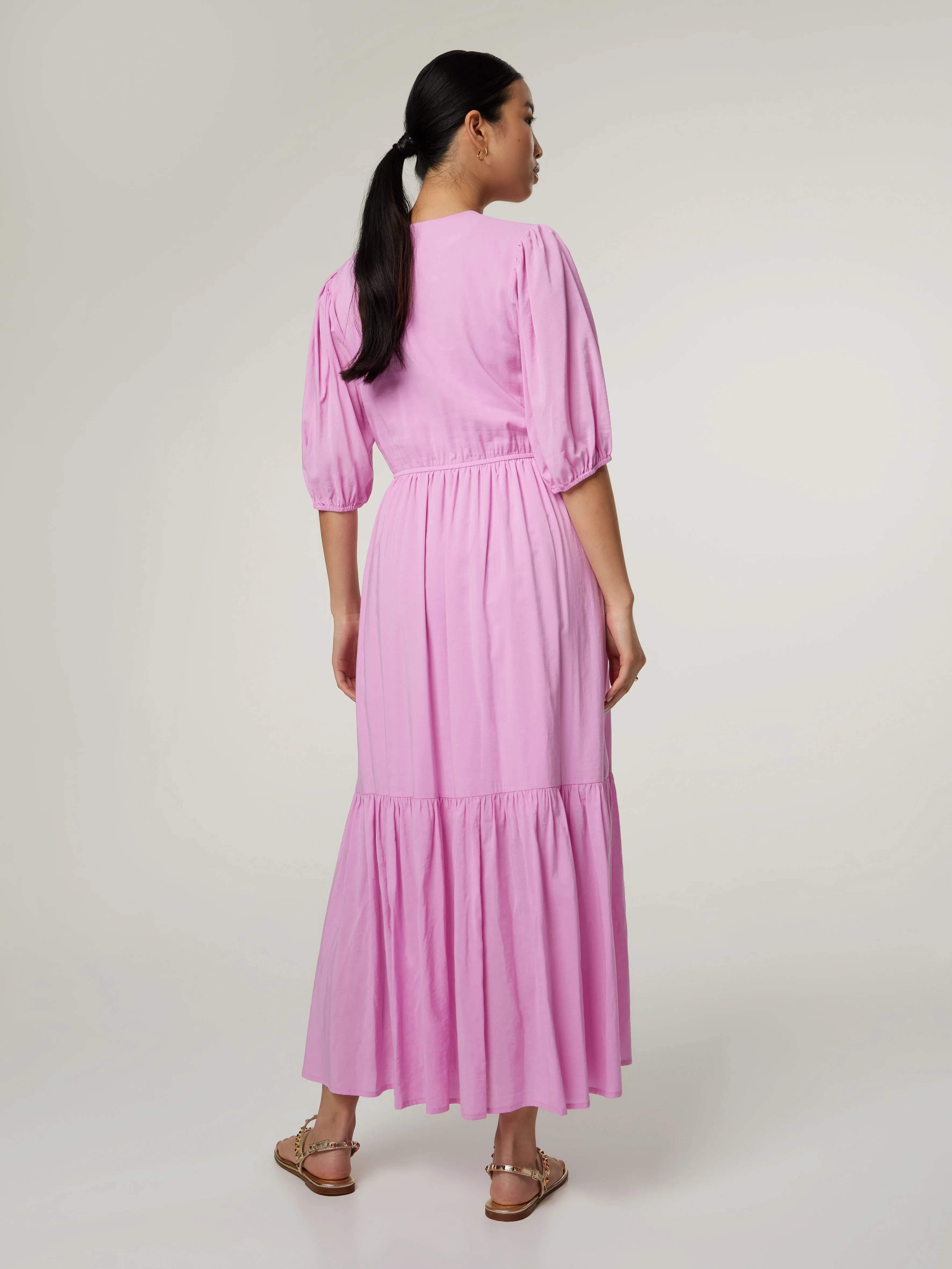 Kleid mit Baumwolle