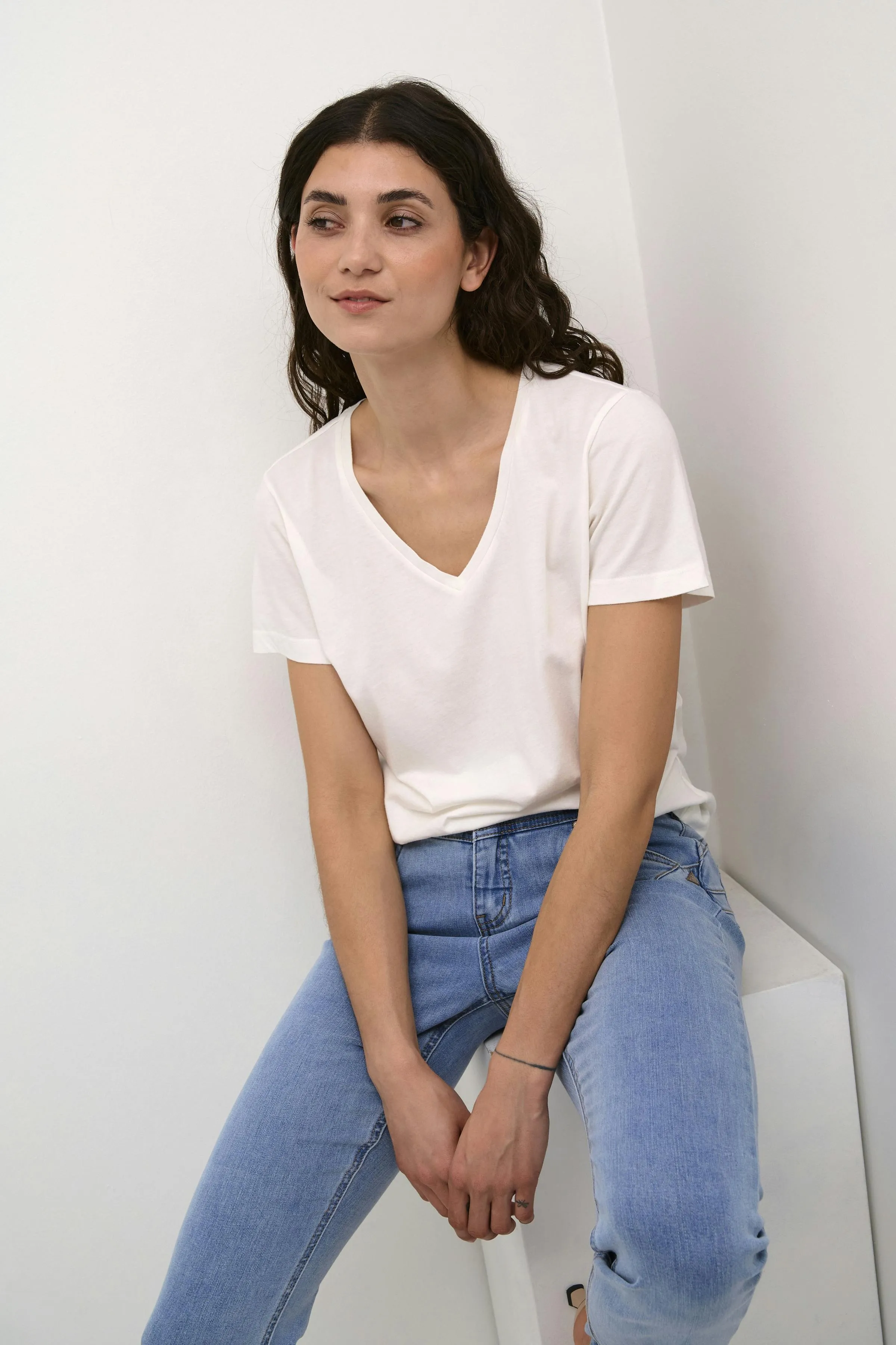 Naia T-shirt