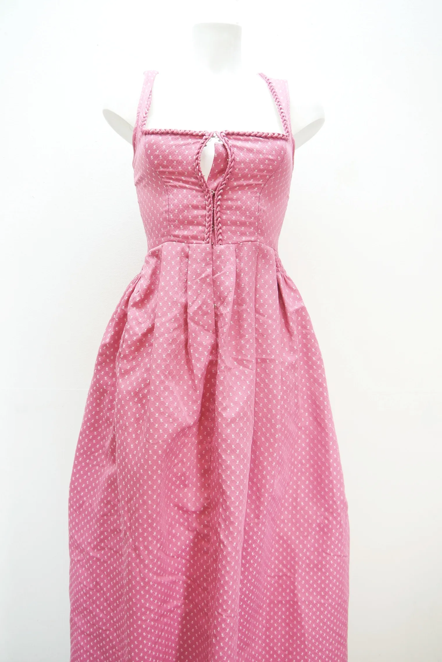 Unbeschreiblich rosa mit Balkonett Herzlborte süßes Dirndl mit Schürze Gr.34